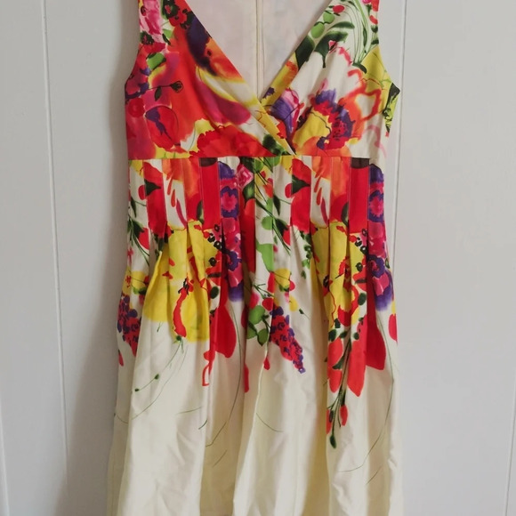 Eliza J Floral Print Fit & Flare Dress, Size 6 Zip up Multi Colored - Picture 2 of 9